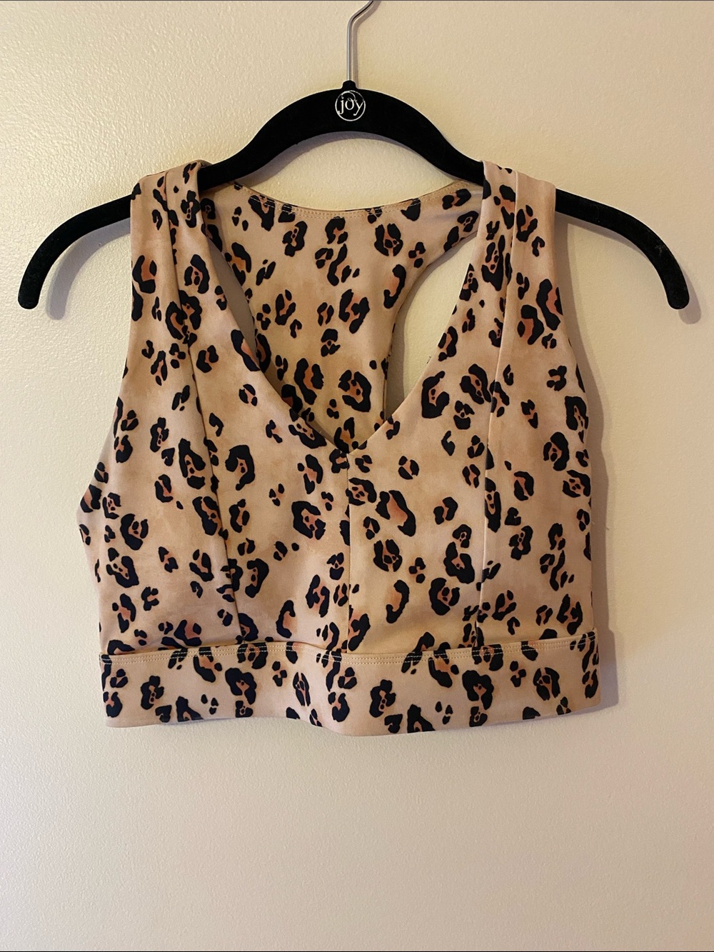 Fabletics On The Go Midi Sports Bra Leopard/Cheetah Medium
